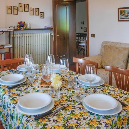 Cozy In Cappone Di Vallefoglia בית נופש