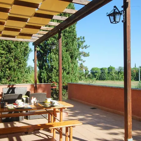 Cozy In Cappone Di Vallefoglia בית נופש