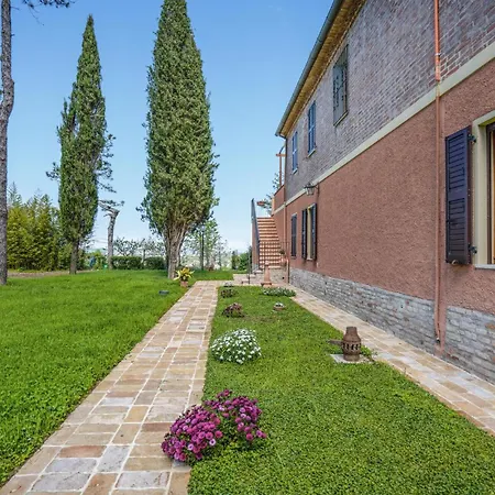 Cozy In Cappone Di Vallefoglia בית נופש